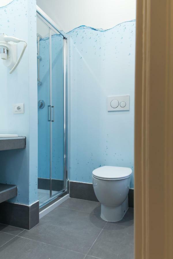 Beautiful Apartment In San Giovanni Close To Colosseo Rome Exterior photo
